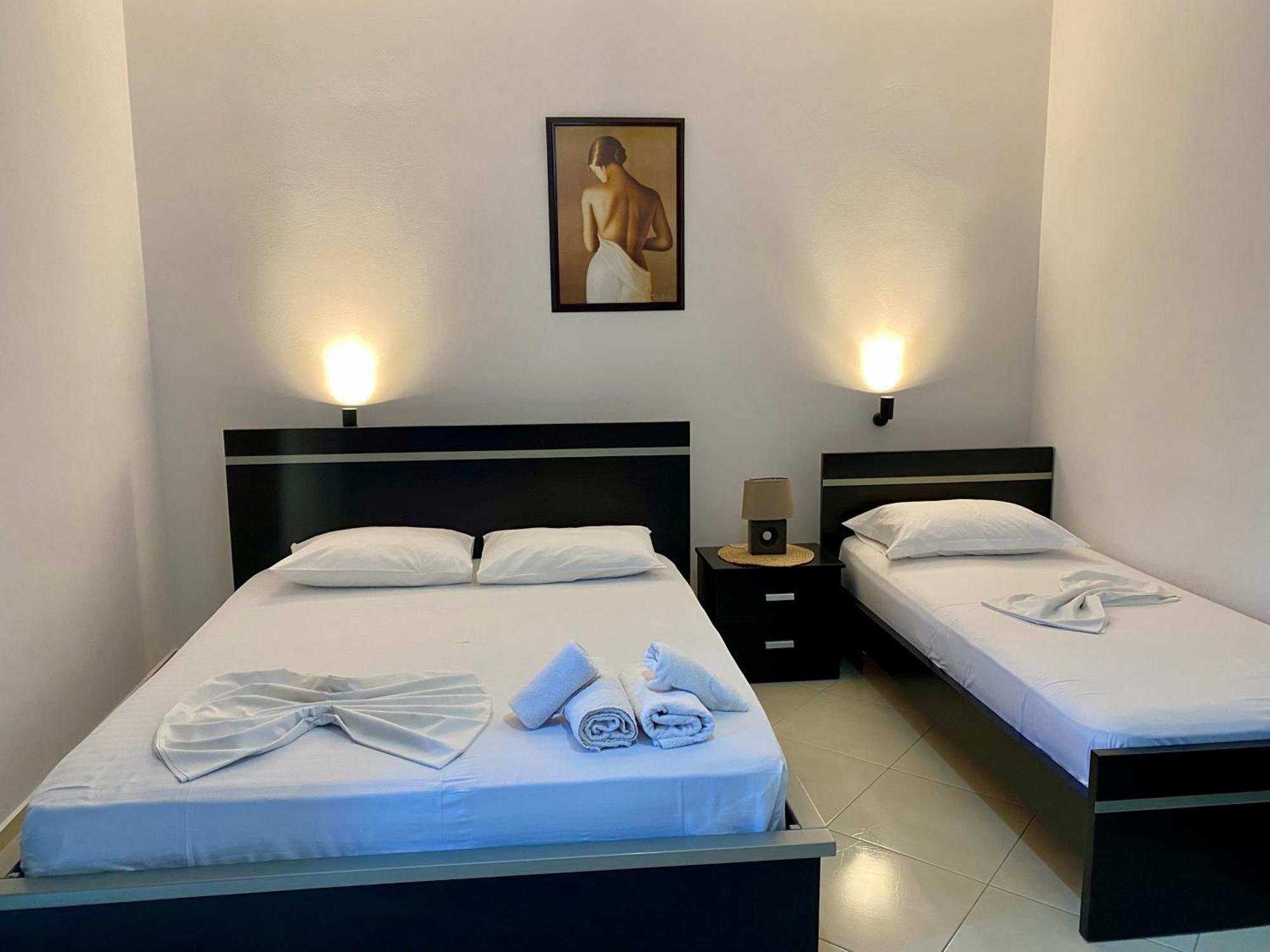 Hotel Metali Sarandë Eksteriør billede